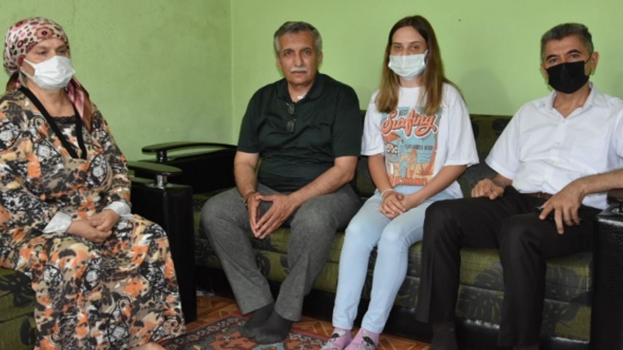 Azeri şehidinin ailesi Azerbaycan'a gidiyor