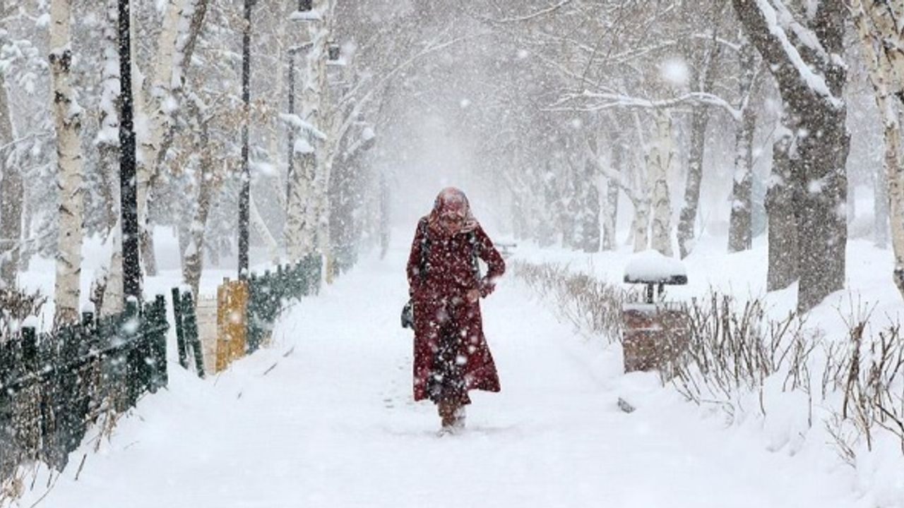 Konya'nın 11 ilçesinde kar tatili