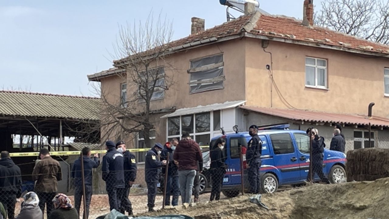 Edirne'de aynı aileden 4 kişi ölü bulundu