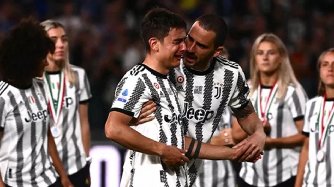 Juventus'ta Paulo Dybala gözyaşlarıyla veda etti!