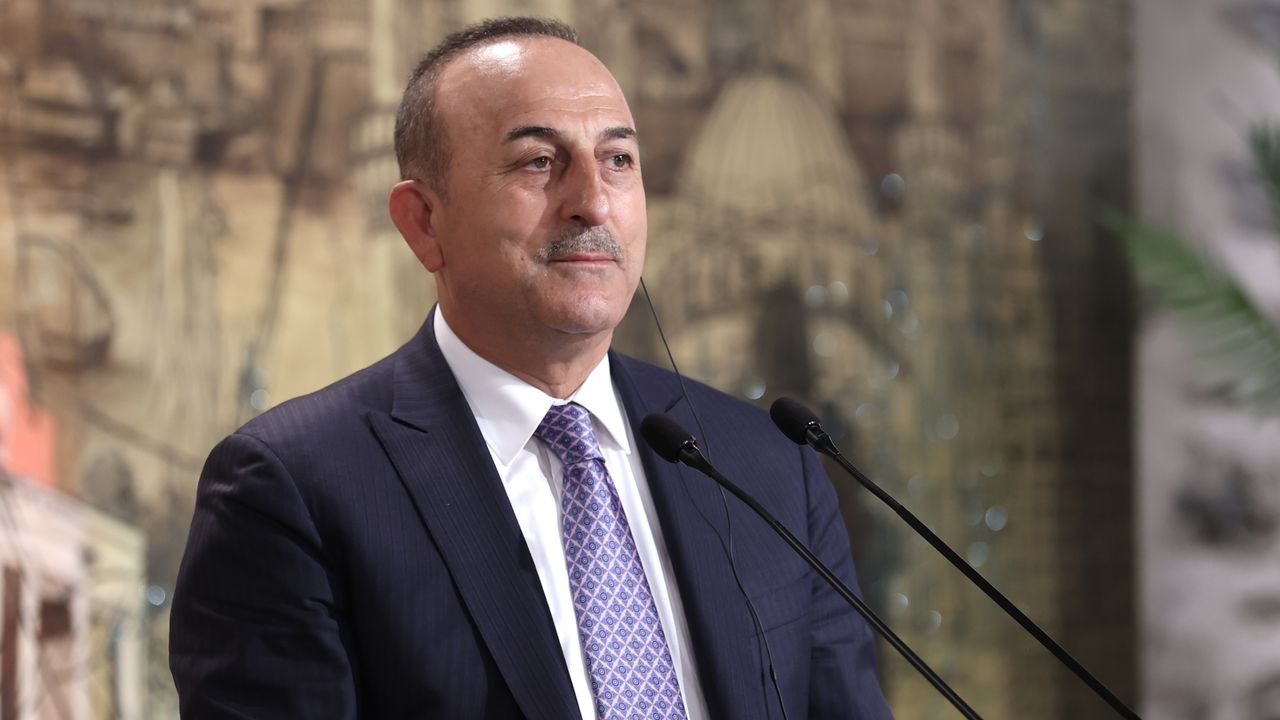 Çavuşoğlu'dan Ermenistan'la normalleşme açıklaması