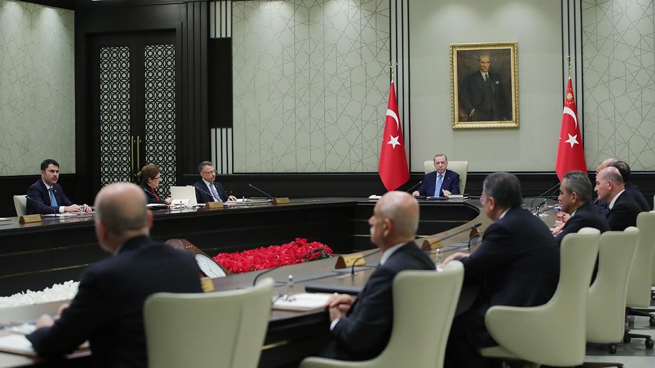 Erdoğan liderliğindeki Kabine toplantısı başladı
