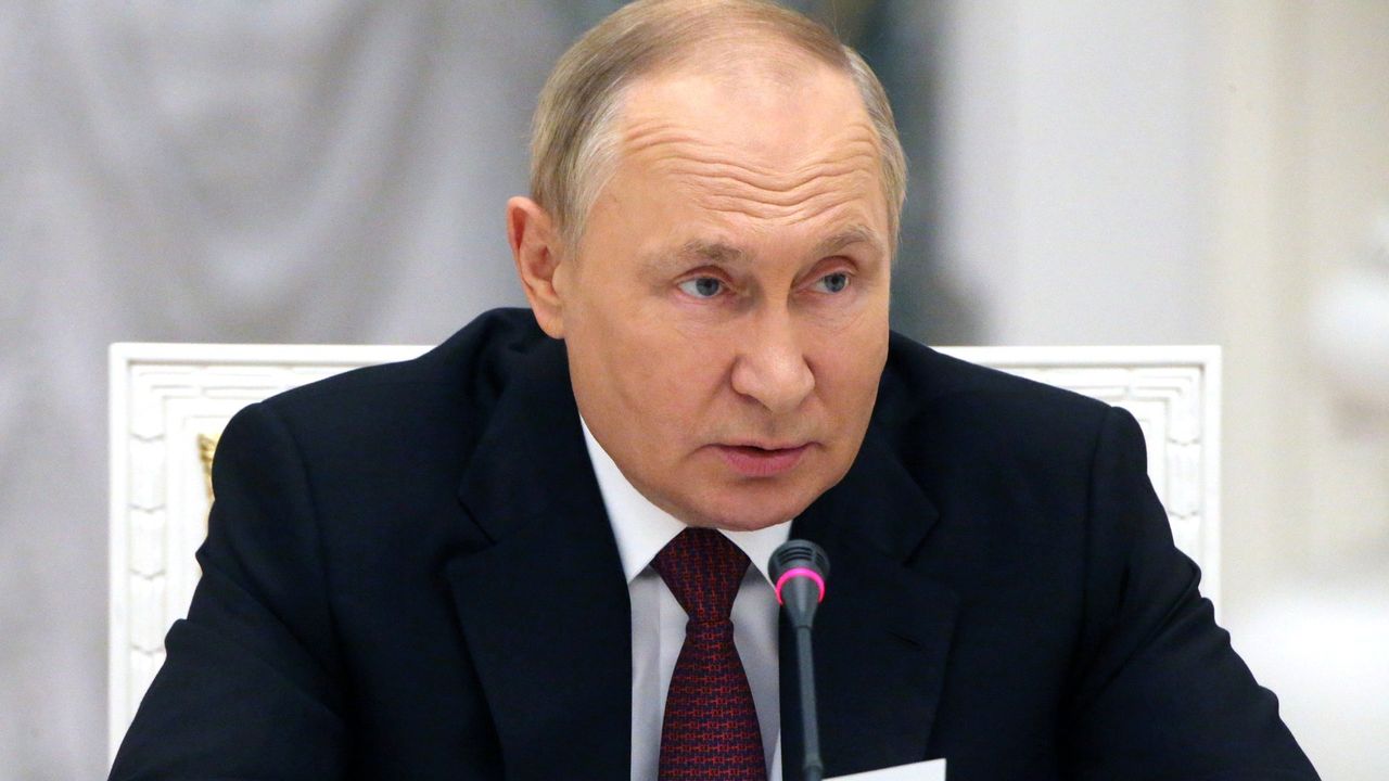 Putin: NATO cephaneliğini incelememiz gerekir