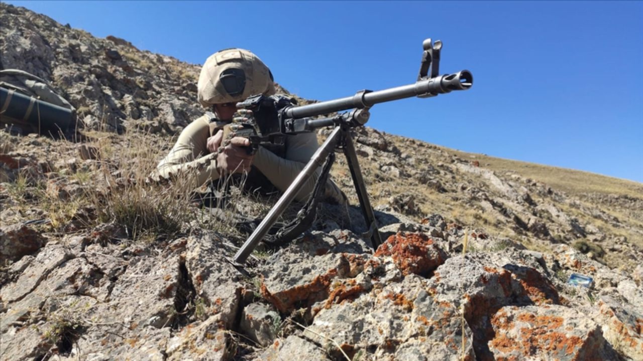Metina'da 5 PKK'lı terörist etkisiz hale getirildi