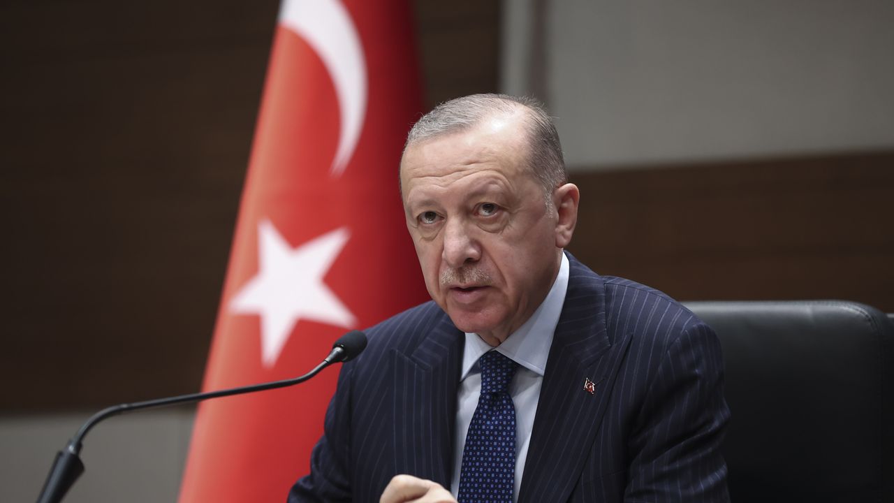 Erdoğan'dan İYİ Parti'ye ''masayı terk edin'' çağrısı