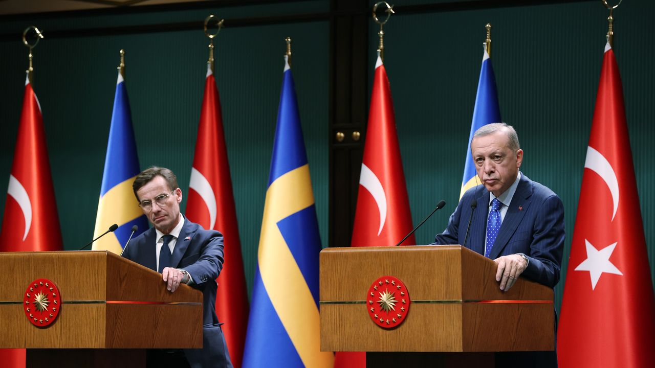 Erdoğan'dan İsveç'e net PKK yanıtı