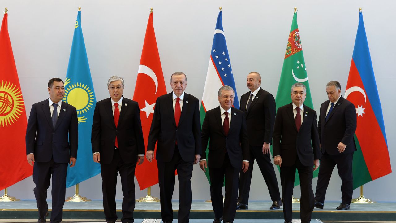 Erdoğan: Kabul ettiğimiz strateji belgesi, bize yol haritası sunuyor