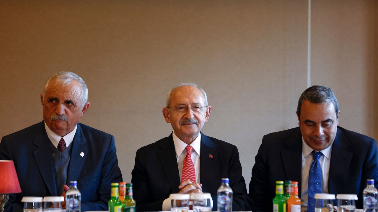 Kemal Kılıçdaroğlu kanaat önderleri ile buluştu
