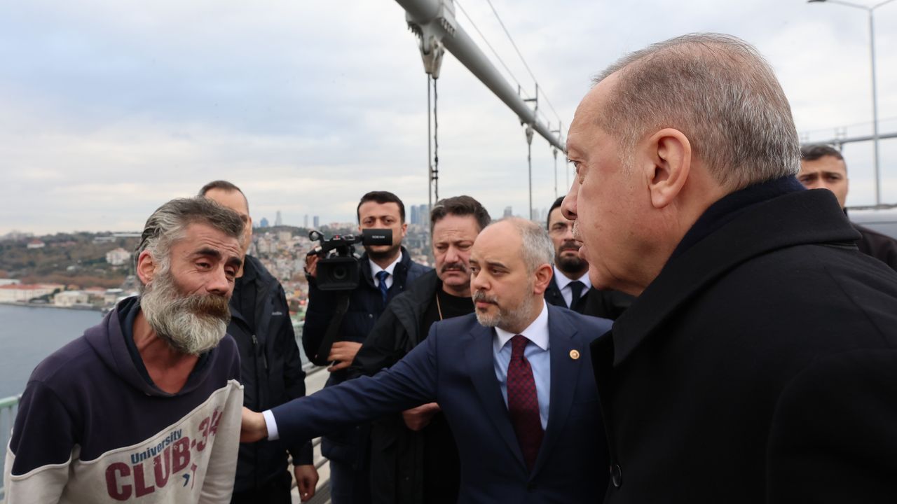 Cumhurbaşkanı Erdoğan, intihar girişimini engelledi