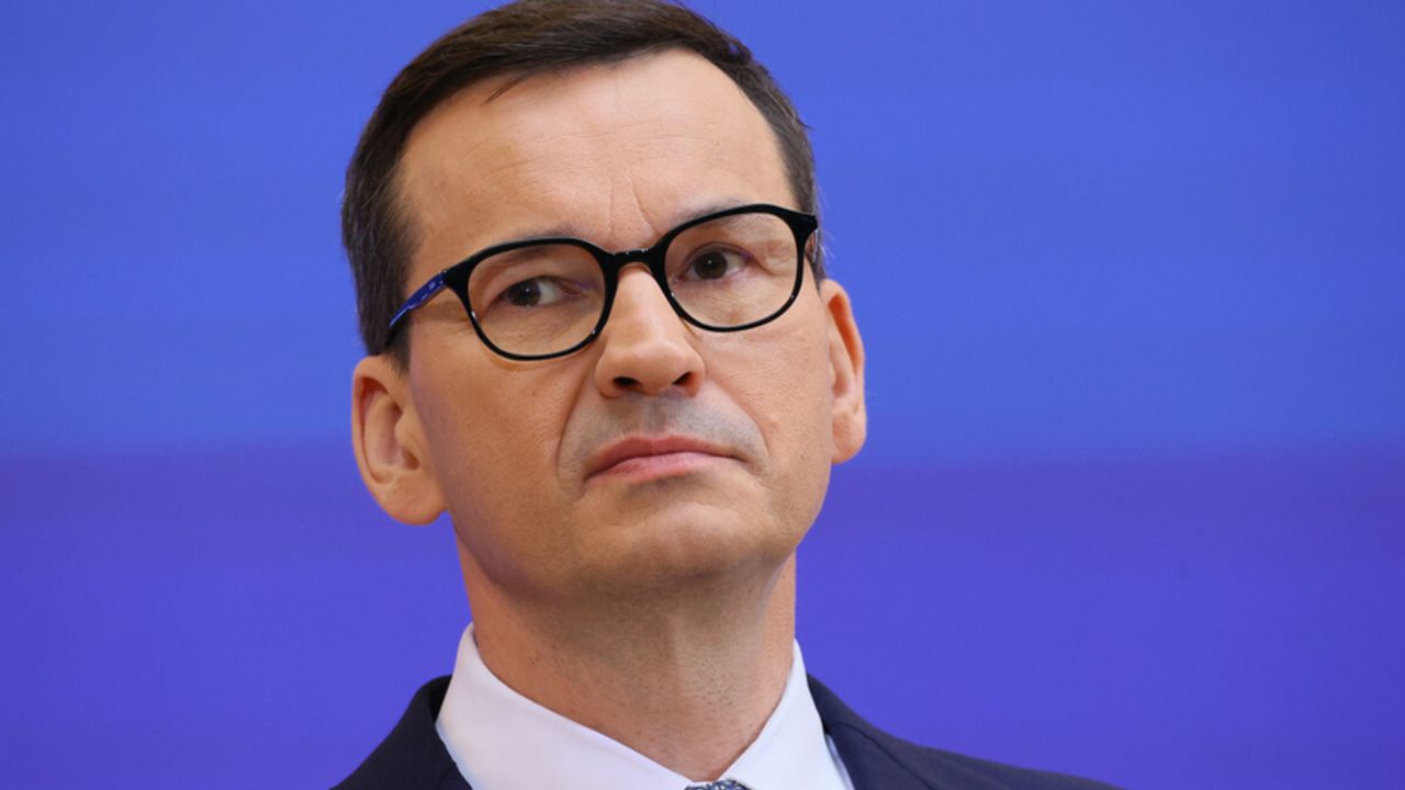 Polonya Başbakanı'ndan acil toplantı kararı