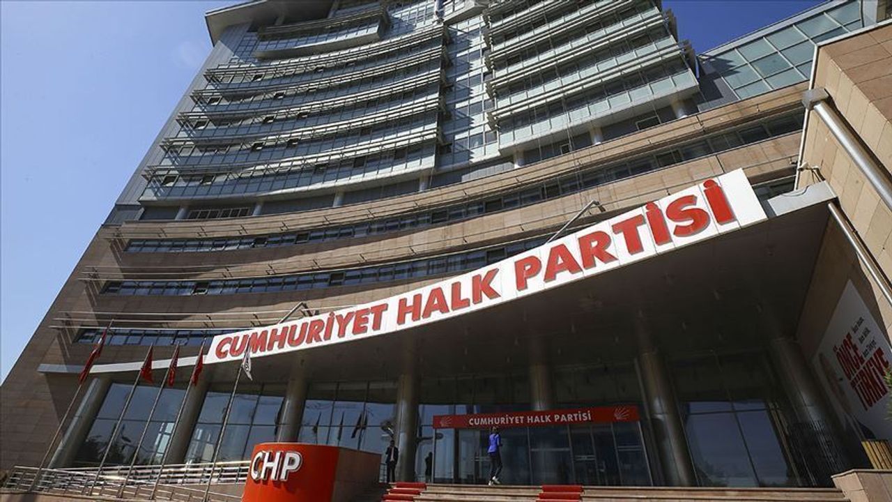 CHP’den milletvekili olmak isteyenlere istifa çağrısı