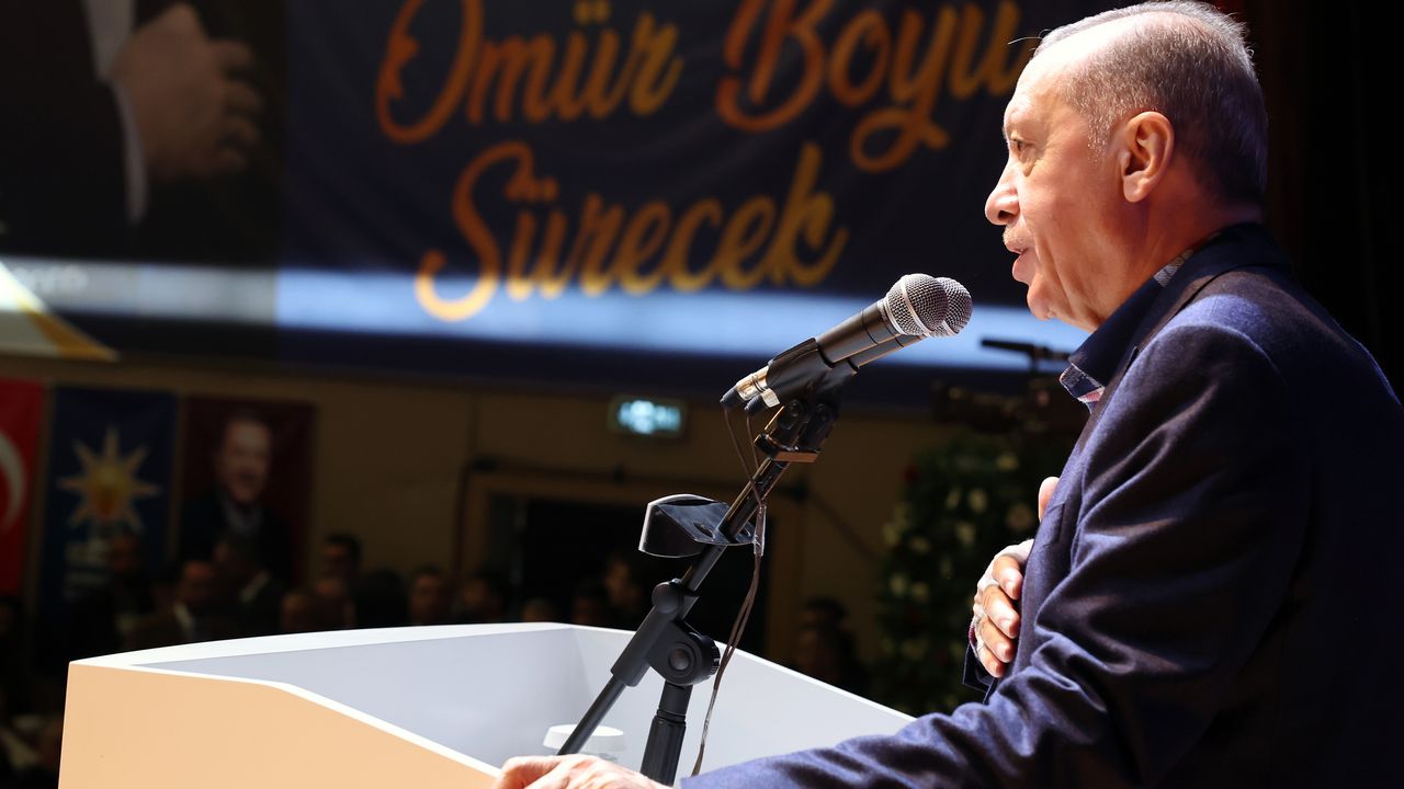 Erdoğan: Biz yapamayacağımız şeylerin sözünü vermeyiz