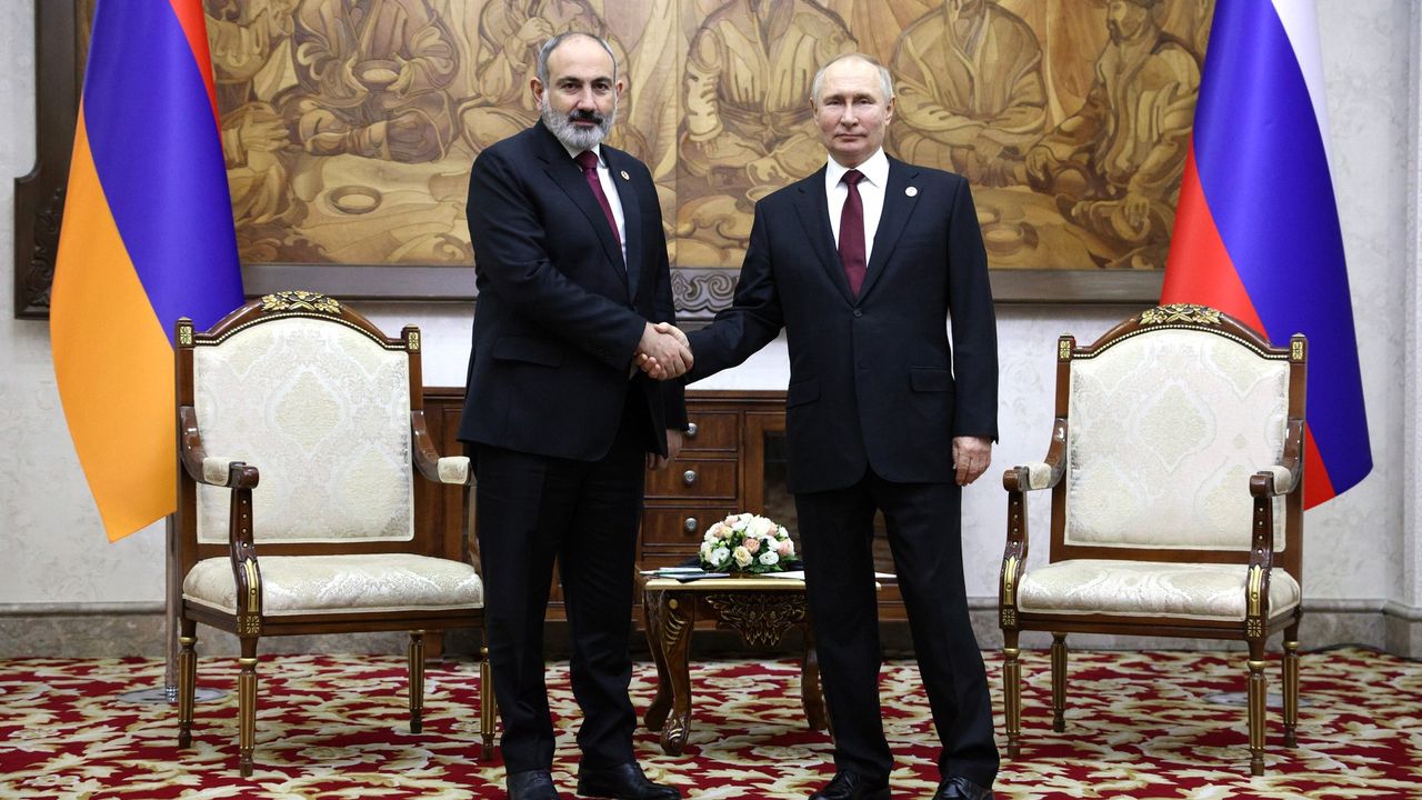 Putin ile Paşinyan Bişkek'te görüştü