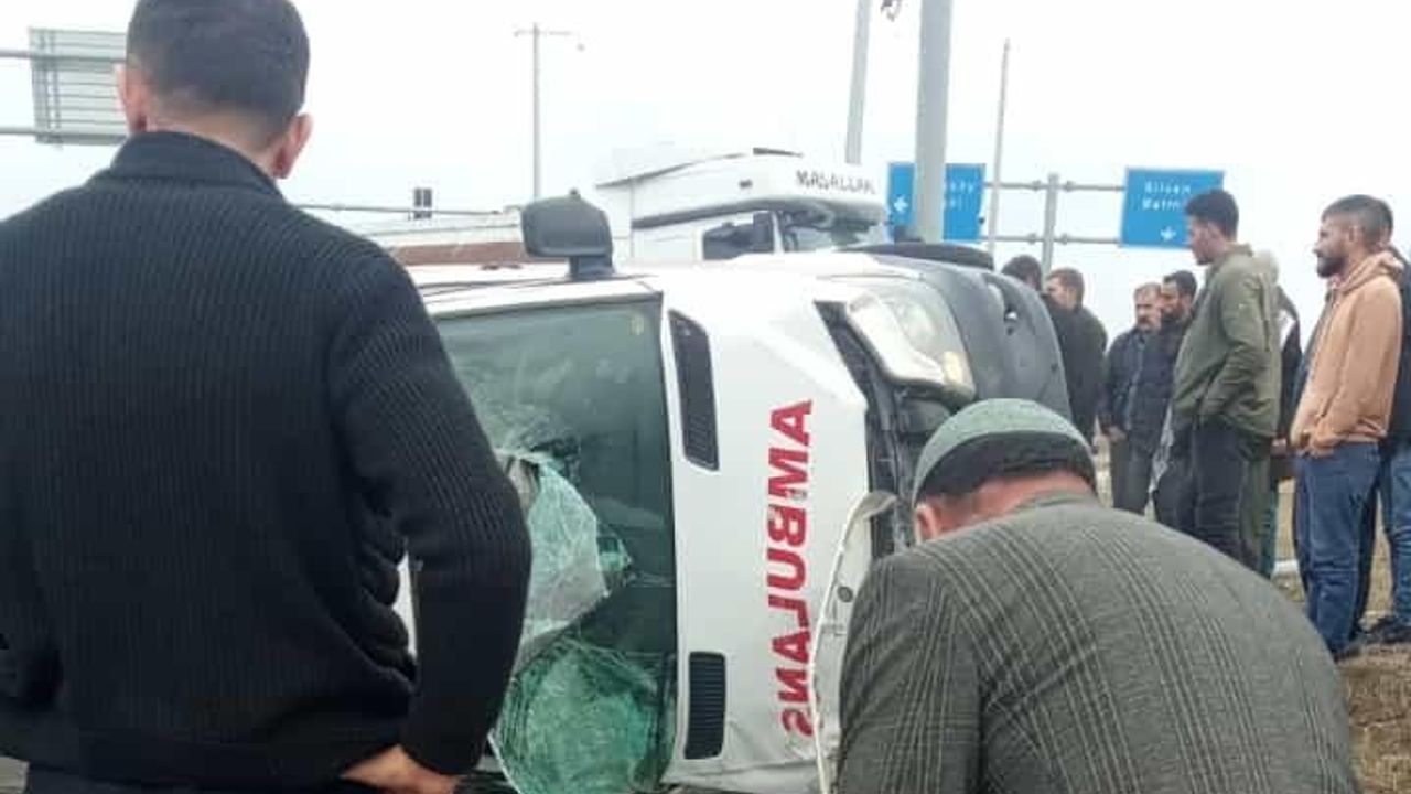 Diyarbakır’da ambulans kazası: 1 ölü, 5 yaralı