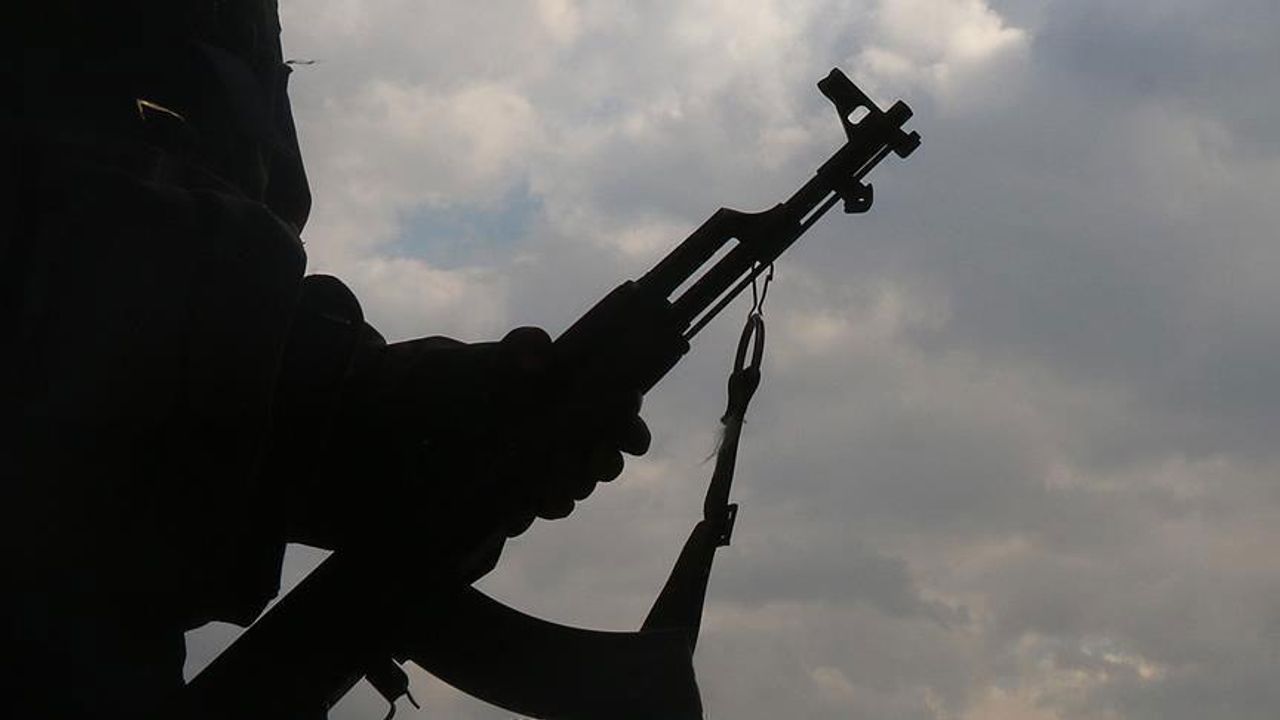 Irak'ın kuzeyinden kaçan 2 terörist teslim oldu