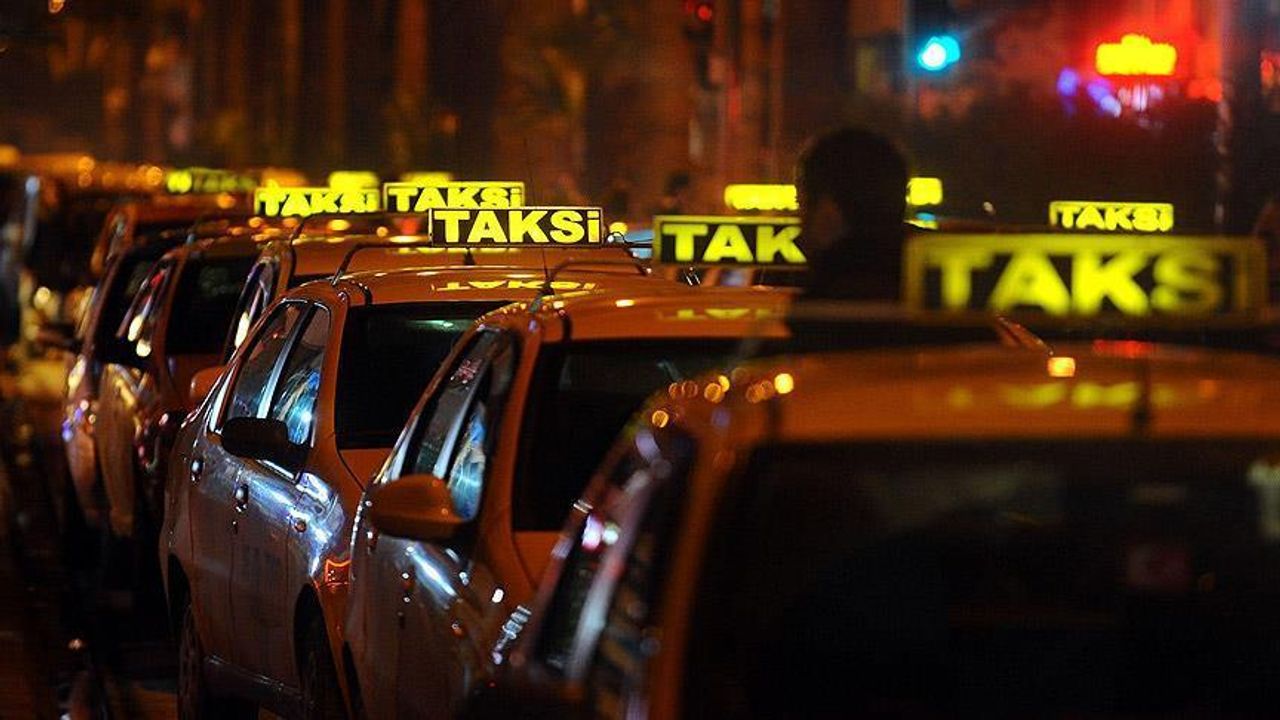 Taksicilerden 'kötü izlenim'e tepki eylemi