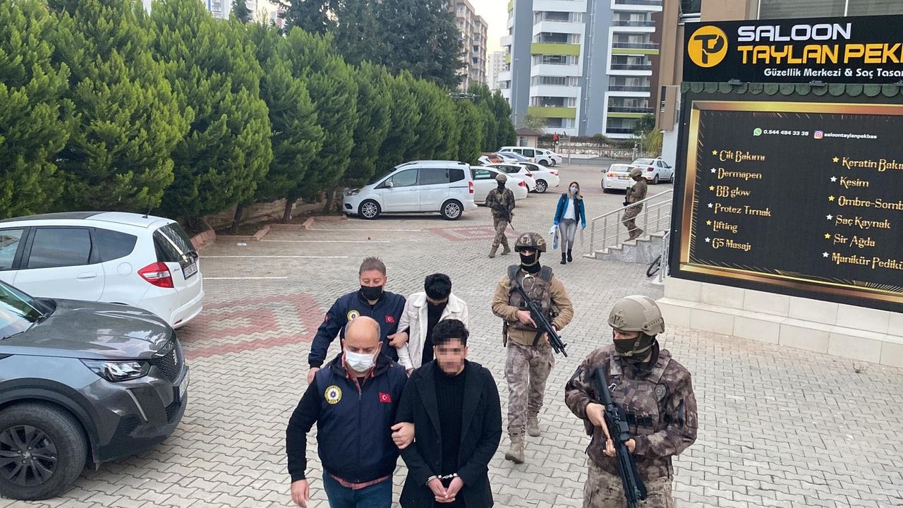 Mersin'de 3 DEAŞ şüphelisi tutuklandı