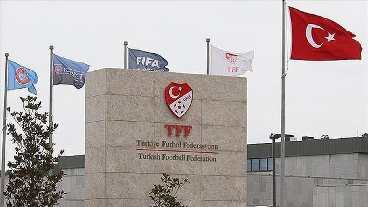 Galatasaray, Fenerbahçe ve İrfan Can Kahveci’nin cezaları onandı