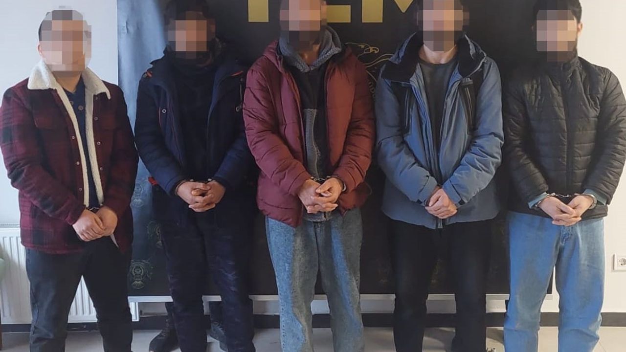 Kocaeli'de terör örgütü DEAŞ'lı 5 kişi yakalandı