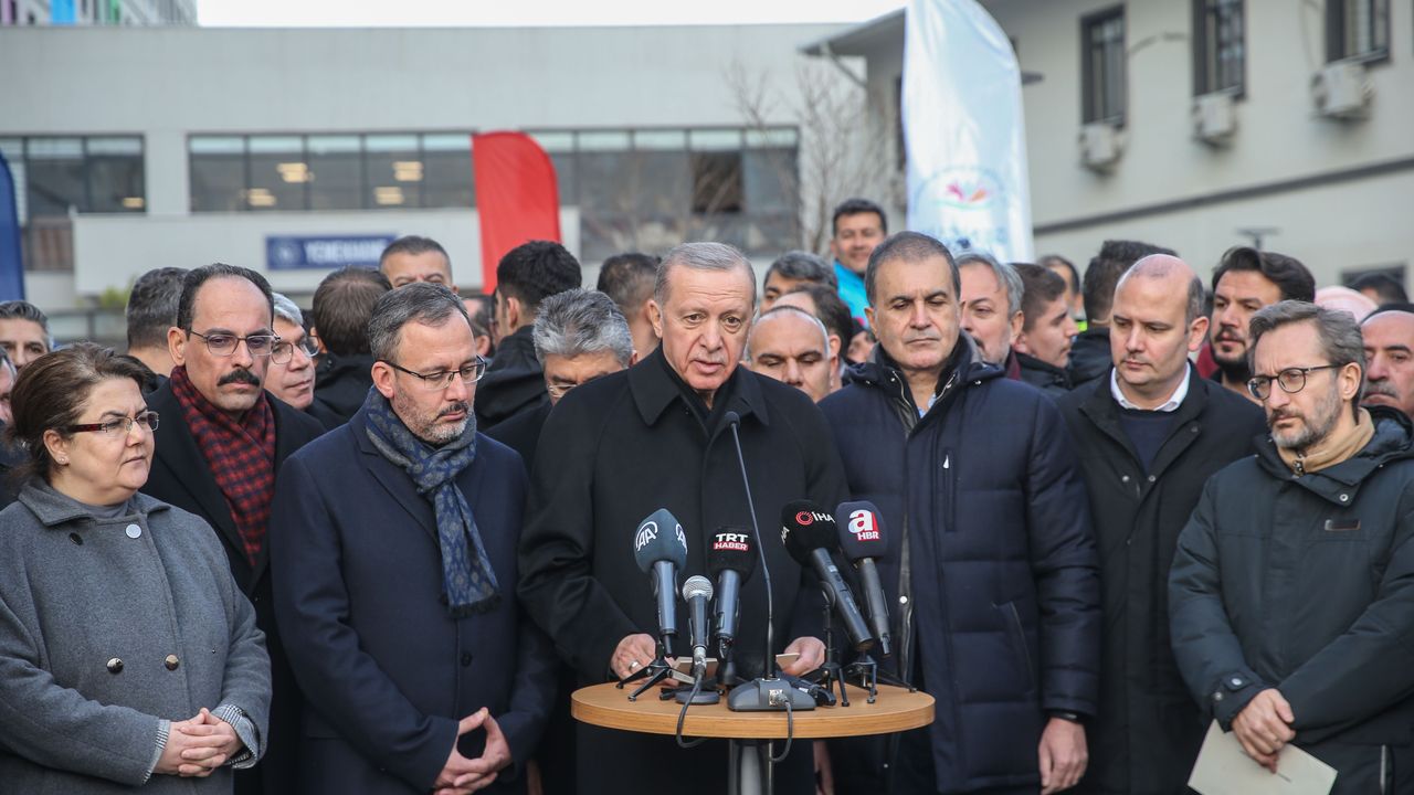 Erdoğan: Hiçbir vatandaşımız barınaksız, konutsuz kalmayacak