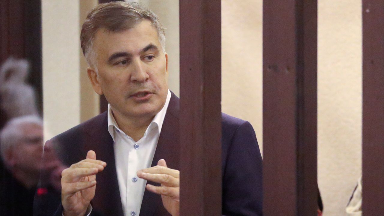 Tutuklu lider Saakaşvili'den Cumhurbaşkanı Erdoğan'a taziye mesajı