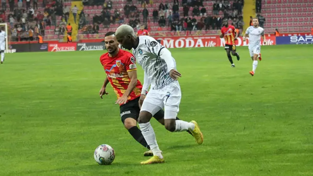 Spor Toto Süper Lig: Adana Demirspor: 5 - Kayserispor: 3