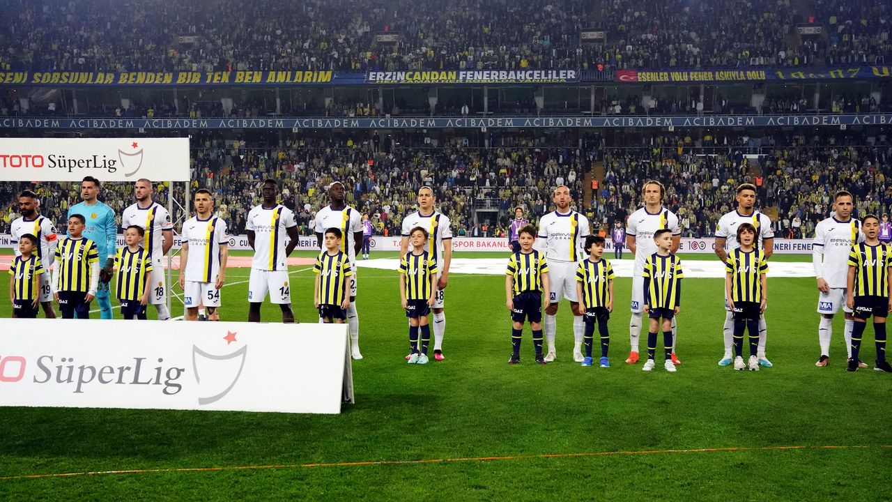 İlk yarı Fenerbahçe: 0 - MKE Ankaragücü: 0