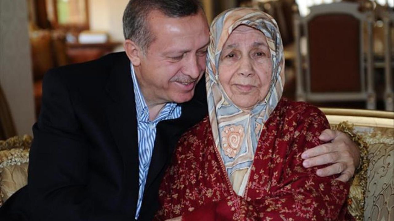 Cumhurbaşkanı Erdoğan 'Anneler Günü'nü kutladı!