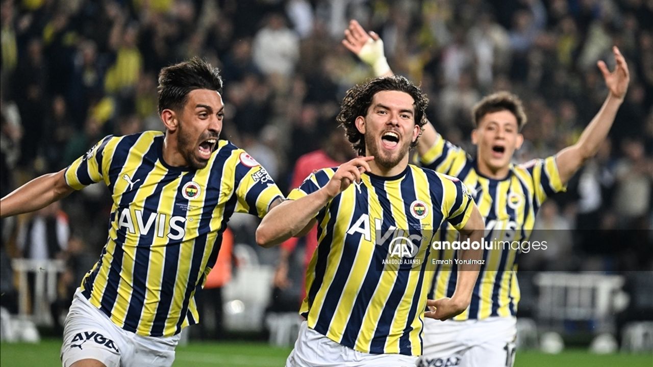 Fenerbahçe'nin yeni başantrenörü belli oldu!