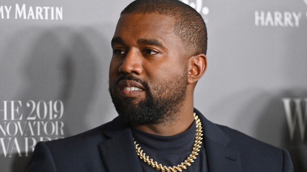 Kanye West yeniden Twitter'da