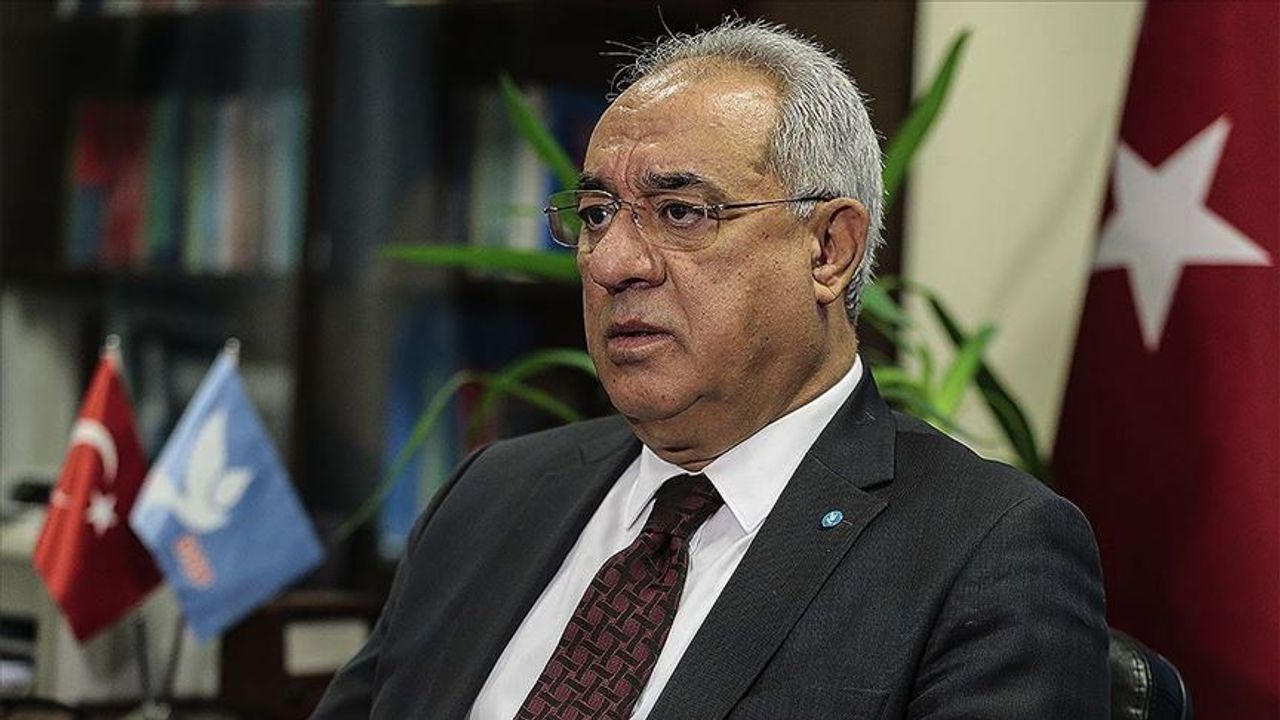 Önder Aksakal yeniden DSP Genel Başkanı
