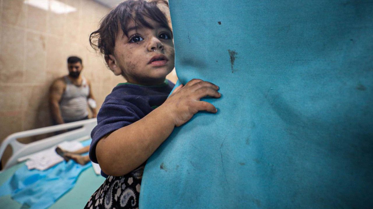 Gazze'ye ilk kez çocuk aşıları ulaştırıldı!