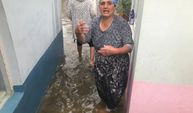 Evleri su basan vatandaşlar belediyeye isyan etti