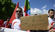 Washington’da Türkler, eylem yapan Ermeni grupları protesto etti