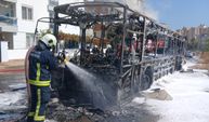Antalya'da özel halk otobüsü küle döndü