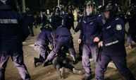 Bulgaristan’da sokaklar savaş alanına döndü