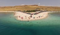 Van Gölü'ndeki Çakıl Adası ziyaretçilerini ağırlıyor