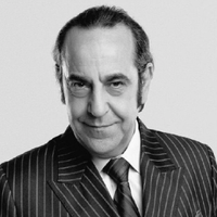Özkan Uğur