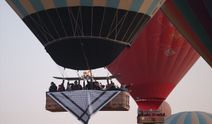Kapadokya’da sıcak hava balonları Gazze için havalandı!