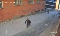 İstanbul’da kadına kapkaç şoku kamerada