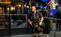 Bar çıkışı silahlı saldırı: 2 ölü, 21 yaralı!