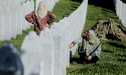 Srebrenitsa soykırımının 50 kurbanı daha toprağa verilecek