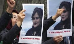 İran'da Mahsa Amini gösterileri sürüyor