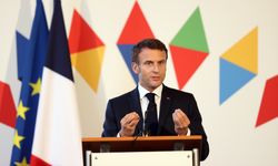 Macron, Ukrayna için özel fon oluşturulacağını duyurdu