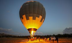 Kadim kent Diyarbakır'da günün ilk ışıklarıyla balon keyfi