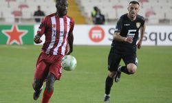 Sivasspor, 7 gollü maçta kaybetti