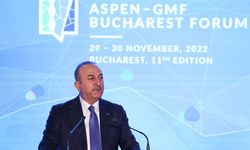 Bakan Çavuşoğlu: Savaş varken de diplomasi devam ettirilebilir