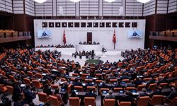 Meclis'te gerginlik: AK Partili ve İYİ Partili vekiller yumruklaştı