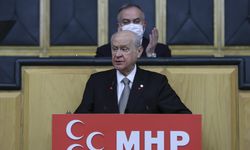 Devlet Bahçeli Beşiktaş üyeliğinden ayrıldı