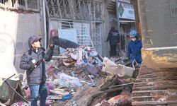 Artçı depremde 2 kişi hayatını kaybetti